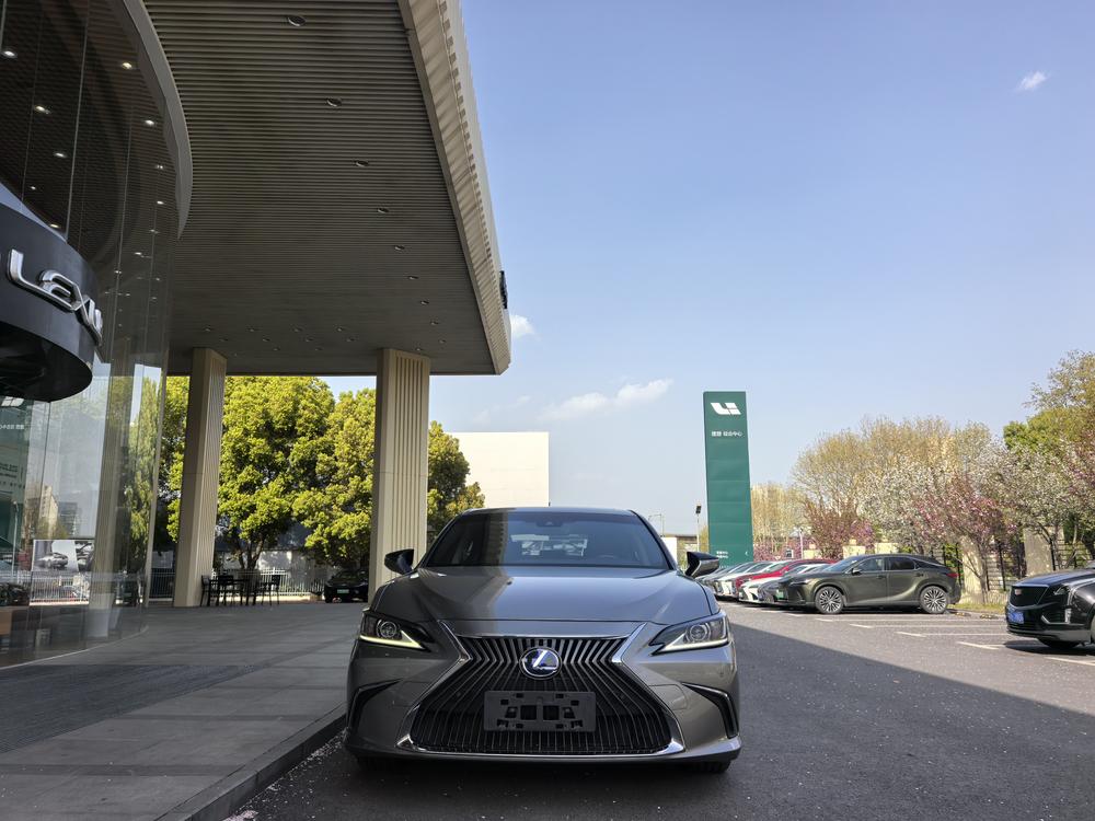Lexus Lexus ES