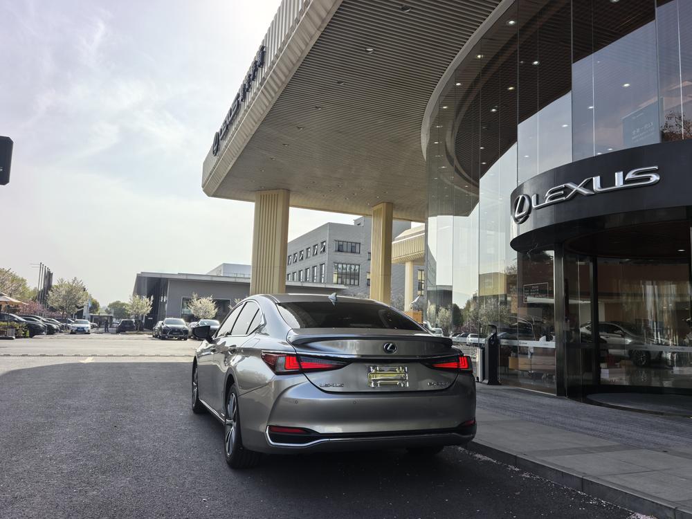 Lexus Lexus ES