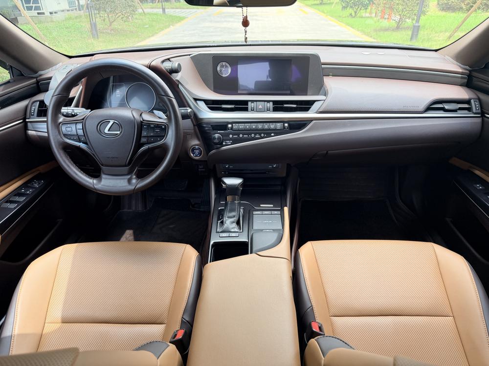 Lexus Lexus ES