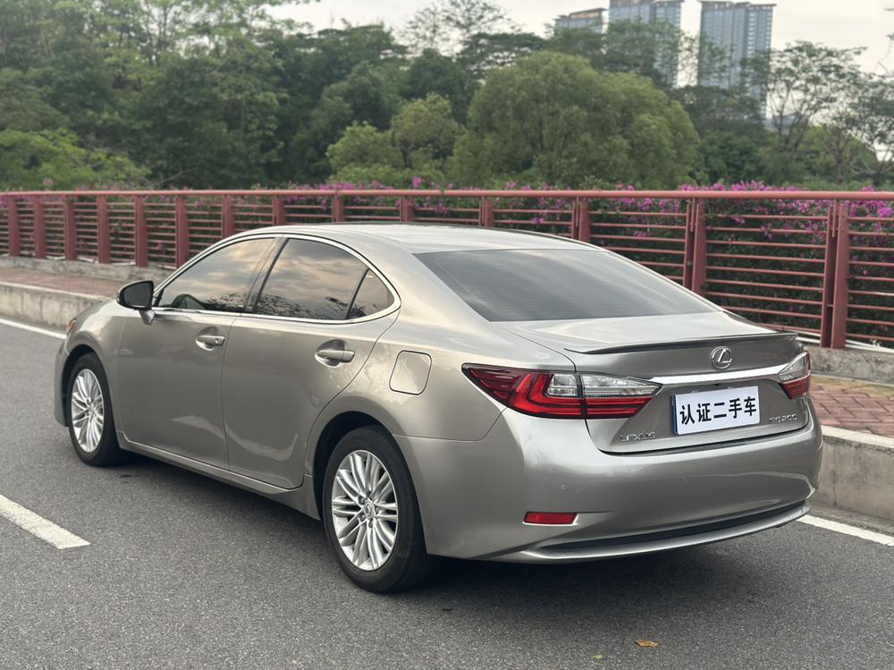 Lexus Lexus ES