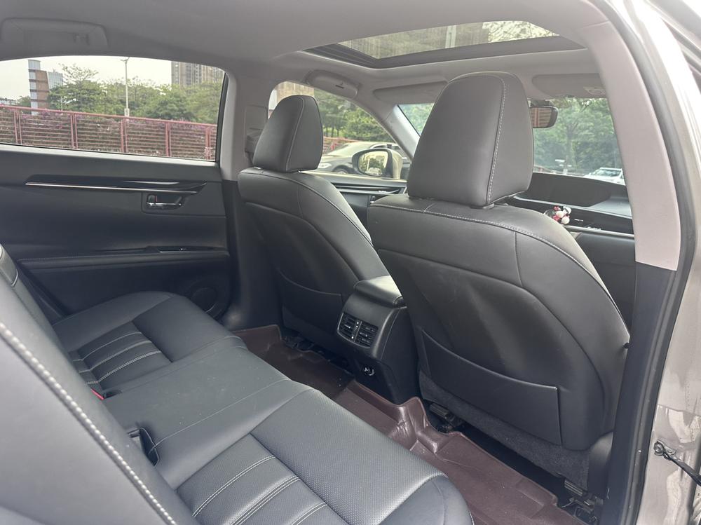 Lexus Lexus ES