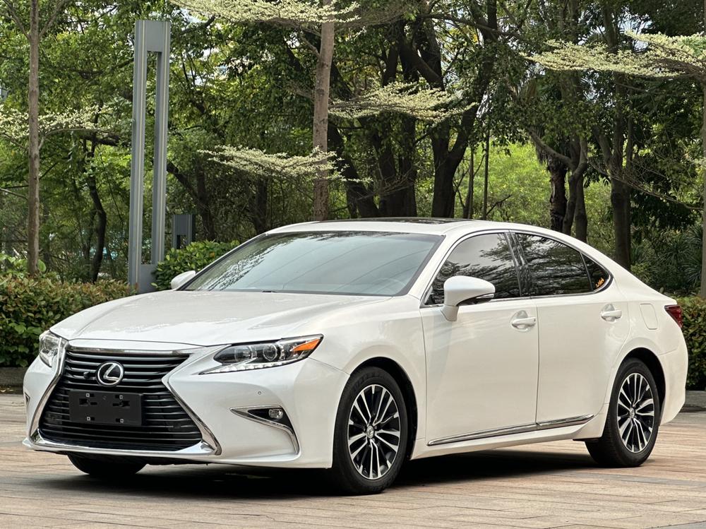 Lexus Lexus ES