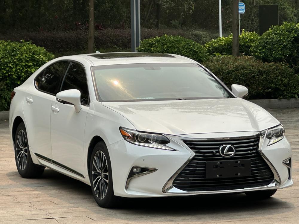 Lexus Lexus ES
