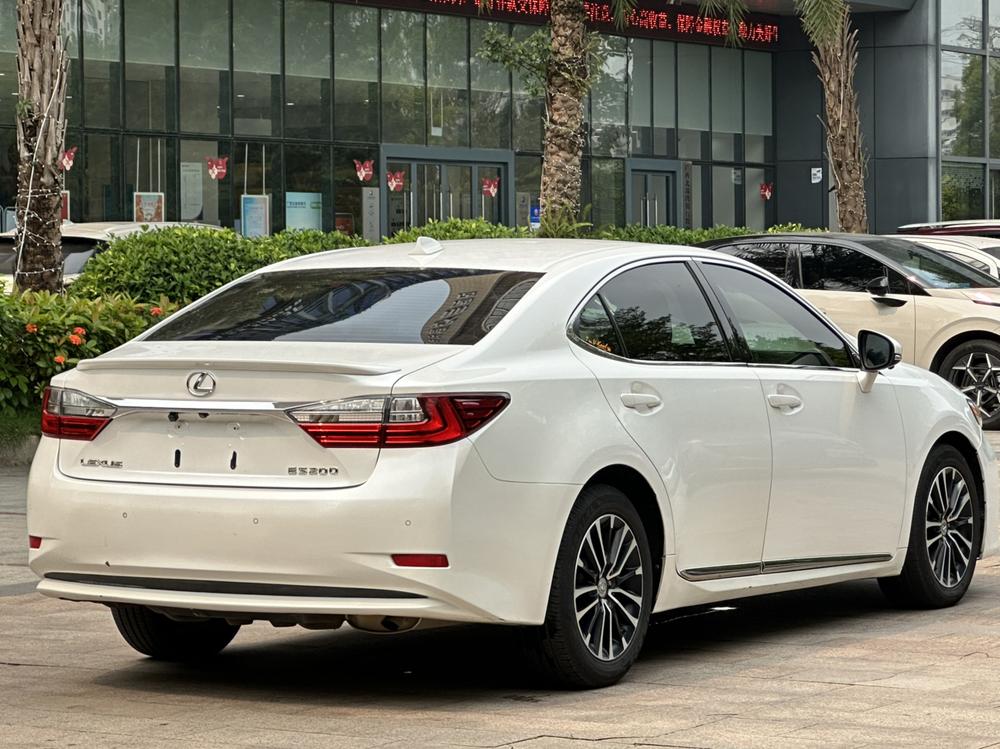 Lexus Lexus ES