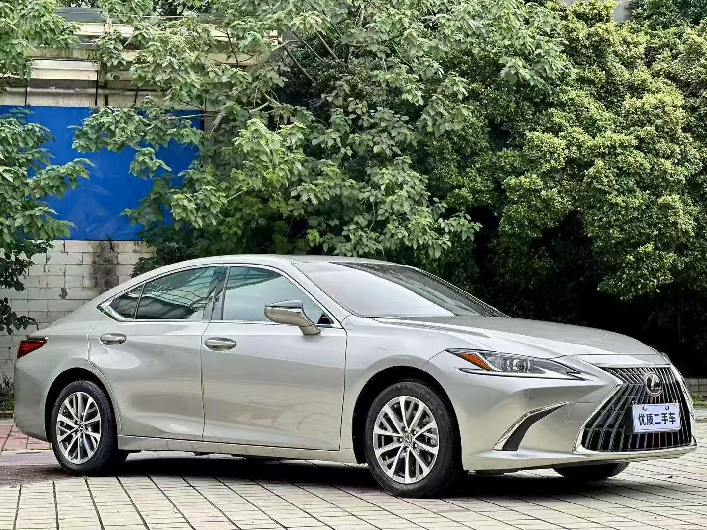 Lexus Lexus ES