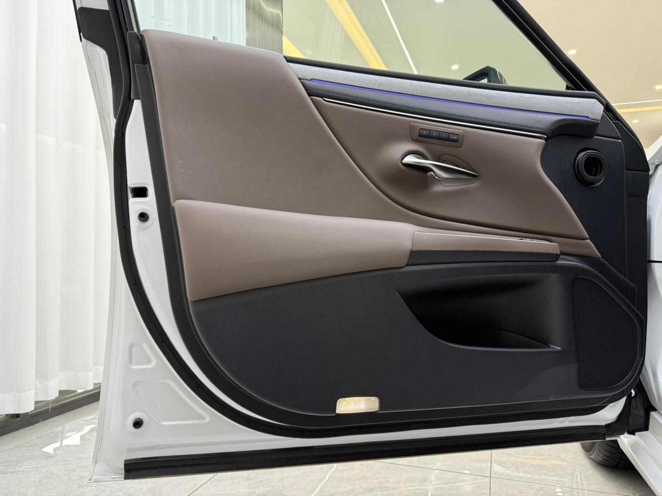 Lexus Lexus ES