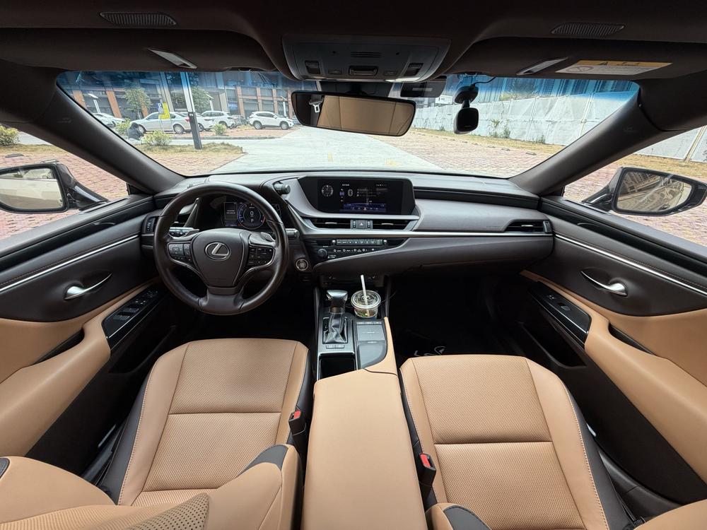 Lexus Lexus ES