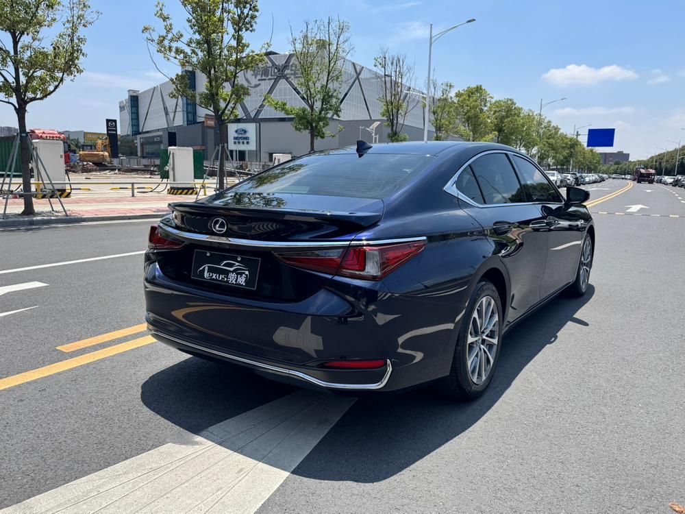 Lexus Lexus ES