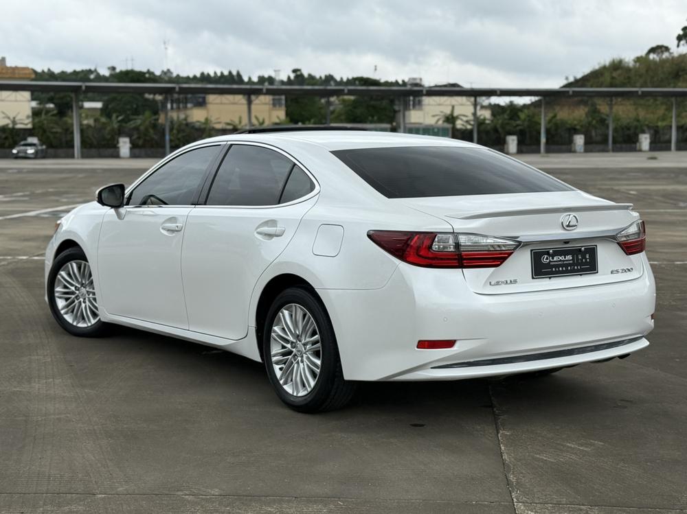 Lexus Lexus ES