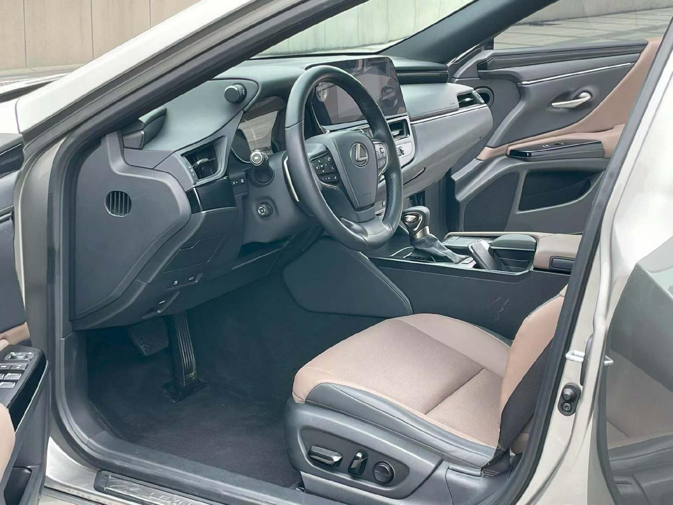 Lexus Lexus ES