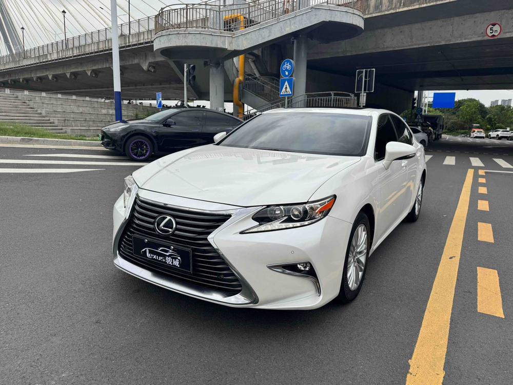 Lexus Lexus ES