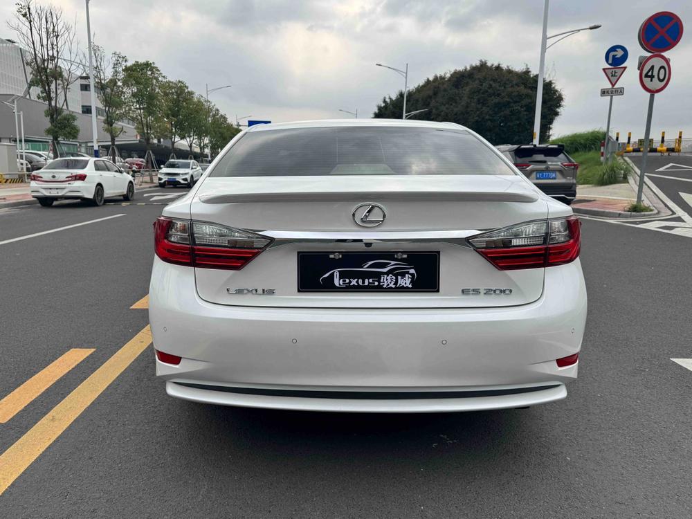 Lexus Lexus ES