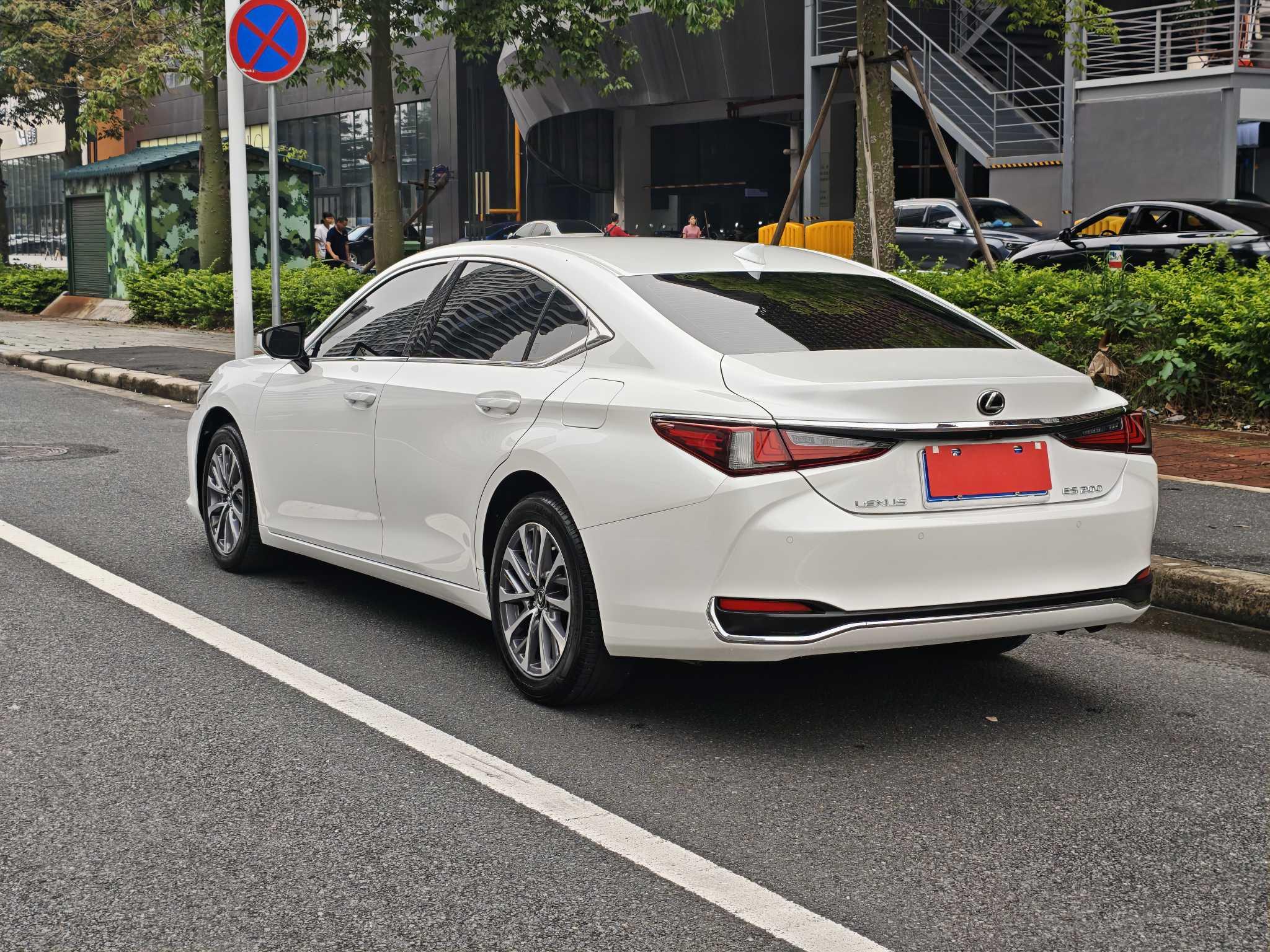 Lexus Lexus ES