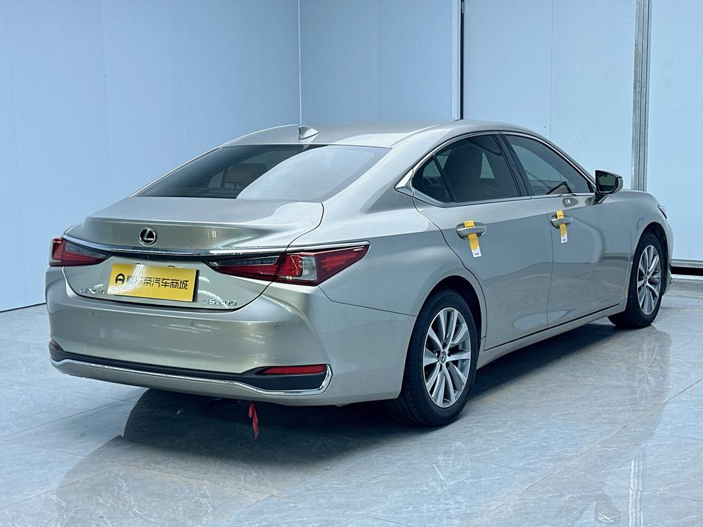 Lexus Lexus ES