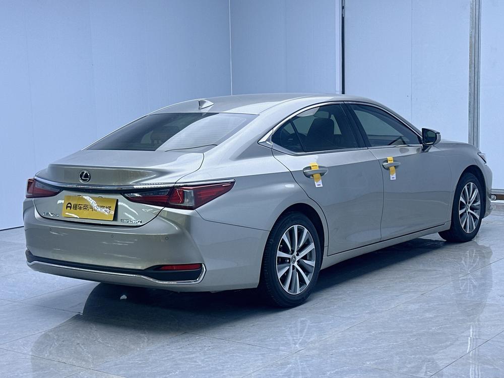 Lexus Lexus ES