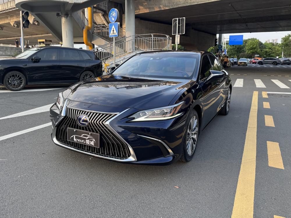 Lexus Lexus ES