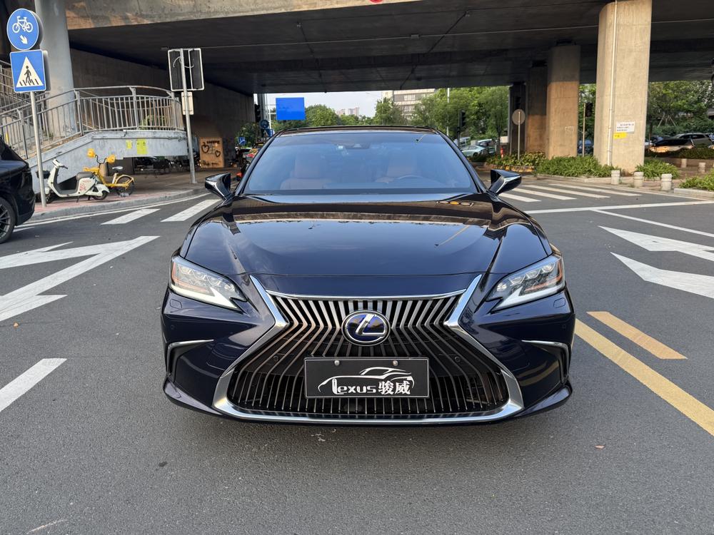 Lexus Lexus ES