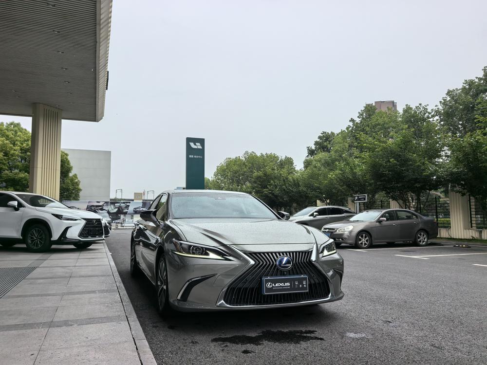 Lexus Lexus ES