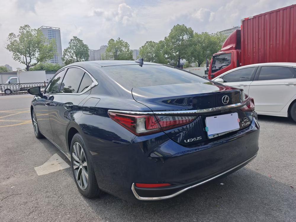 Lexus Lexus ES