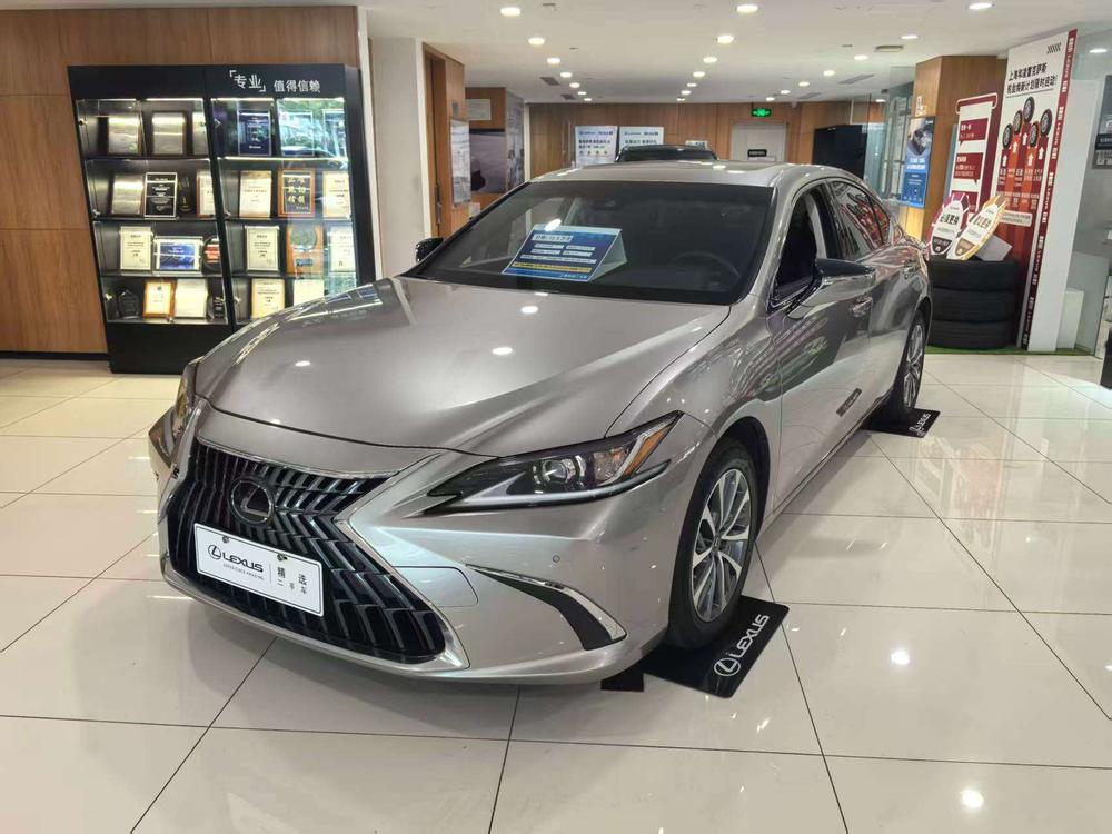 Lexus Lexus ES