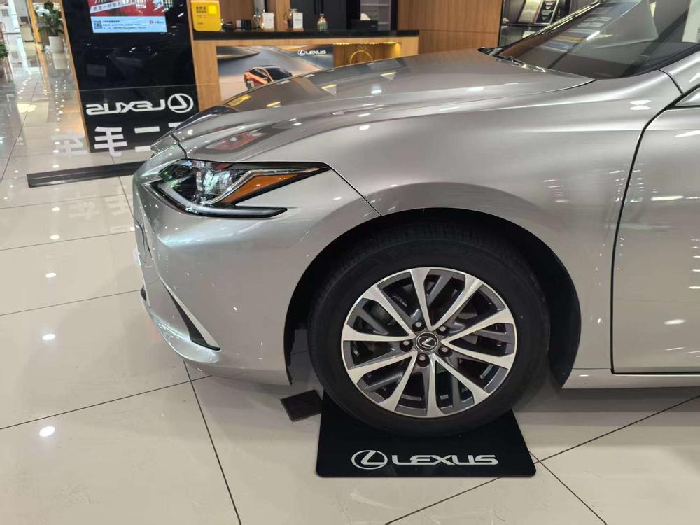Lexus Lexus ES