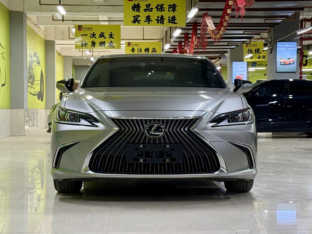 Lexus Lexus ES