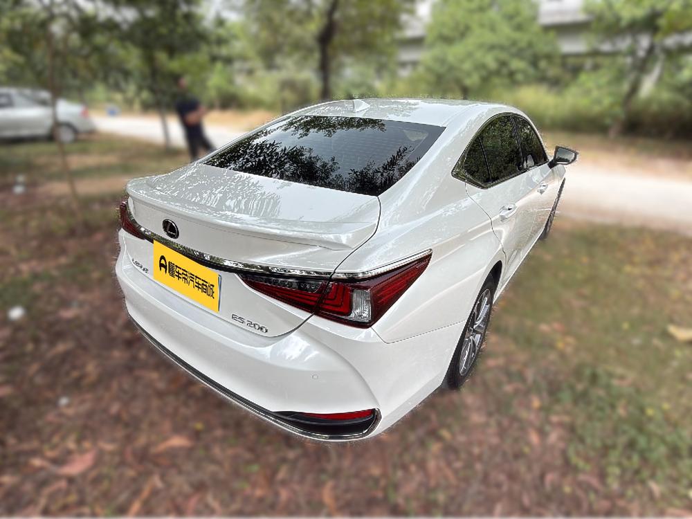 Lexus Lexus ES