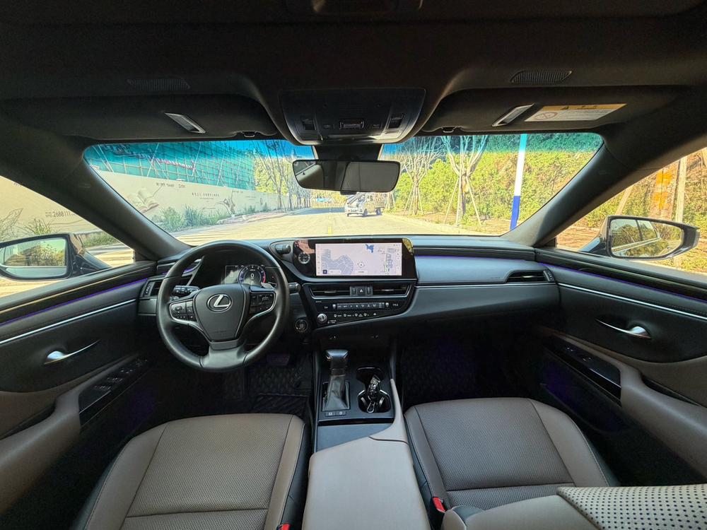 Lexus Lexus ES