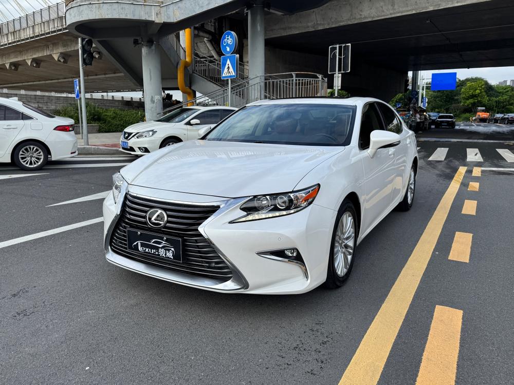 Lexus Lexus ES