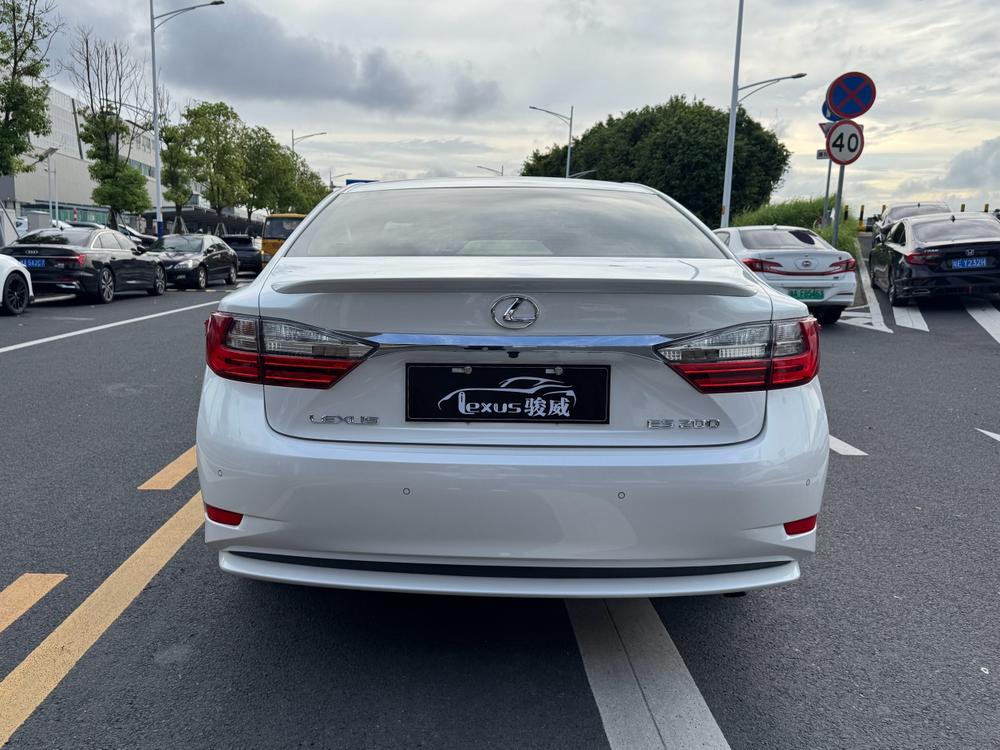 Lexus Lexus ES