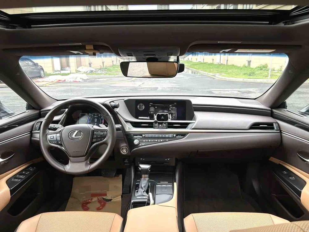 Lexus Lexus ES