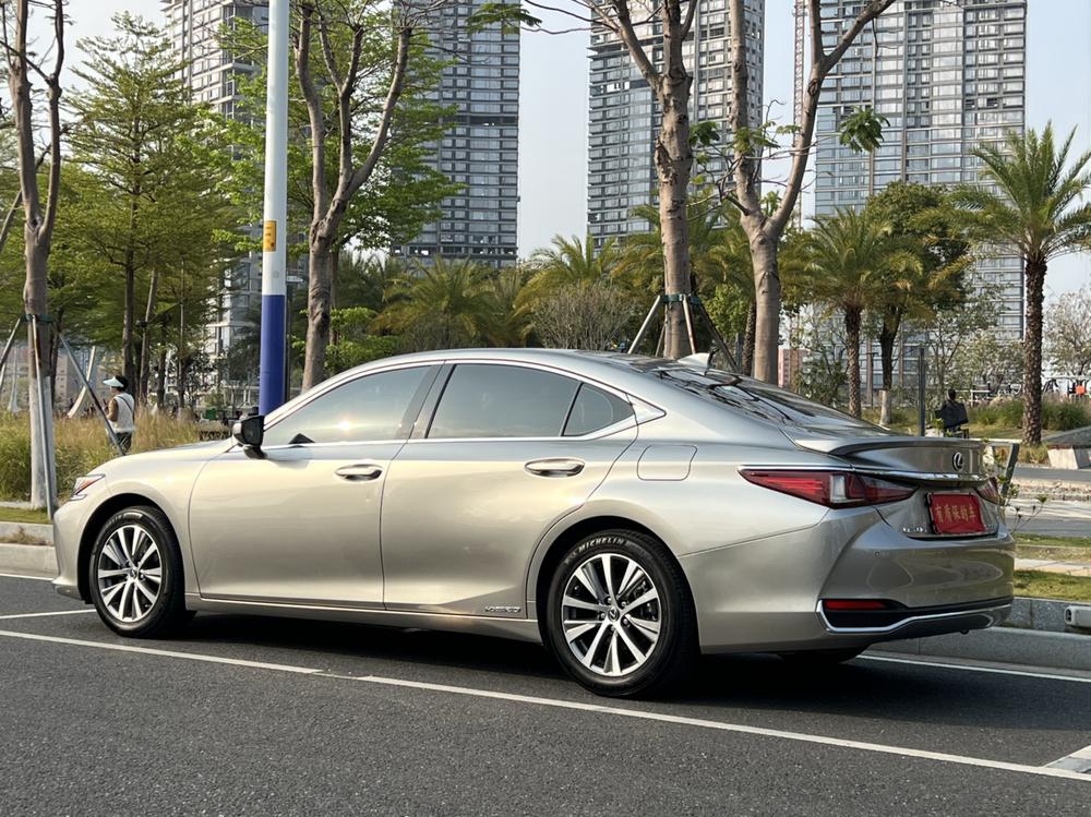 Lexus Lexus ES