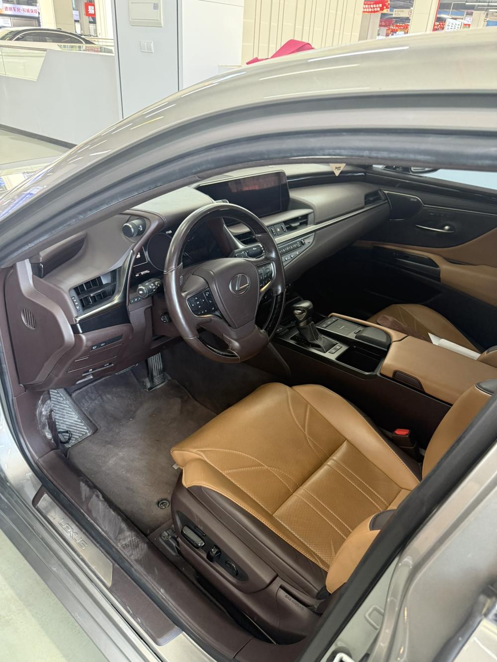 Lexus Lexus ES