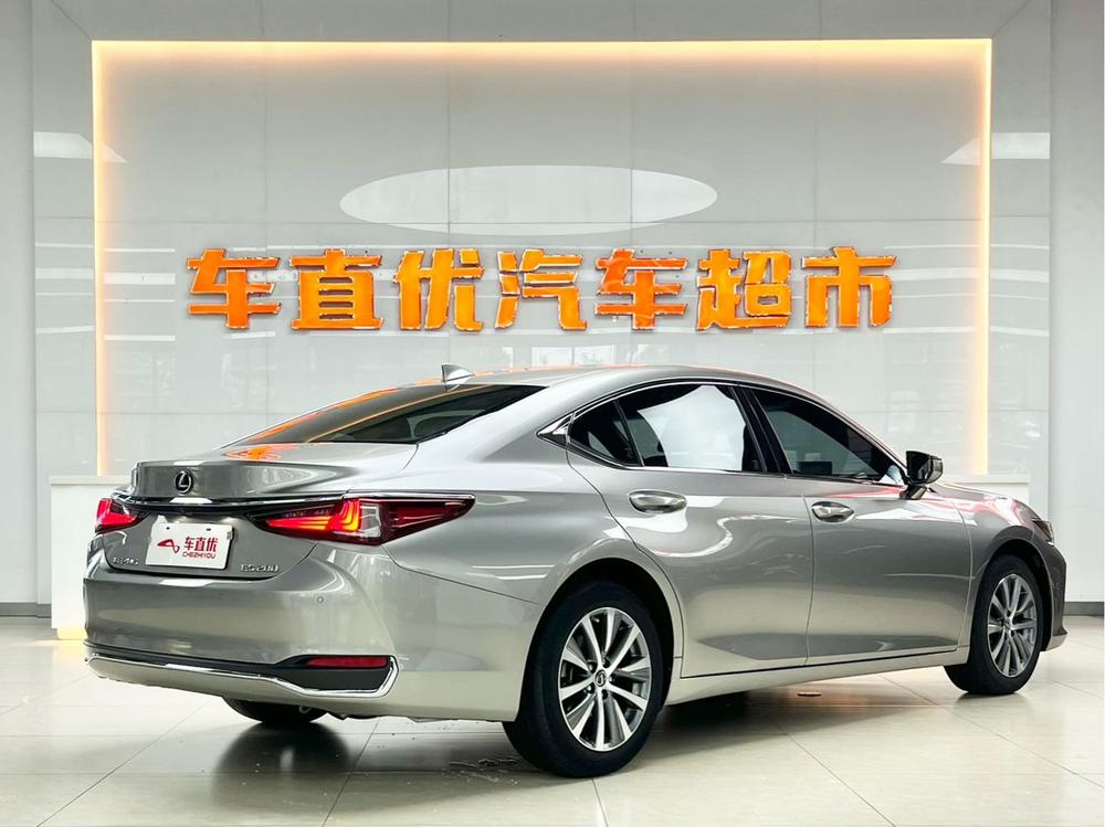 Lexus Lexus ES