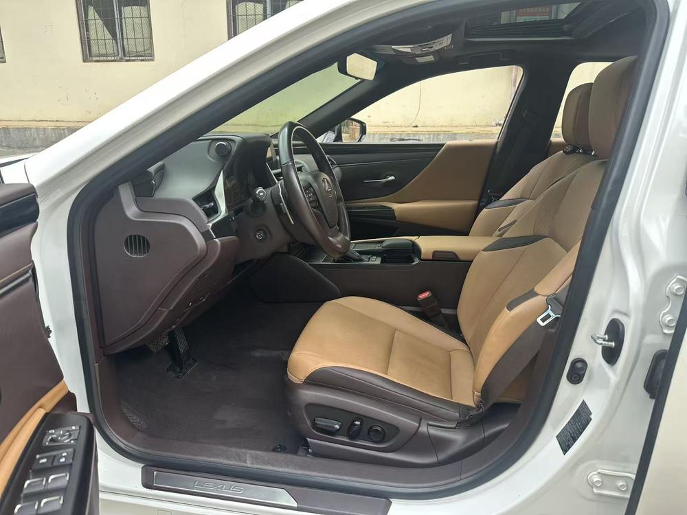 Lexus Lexus ES