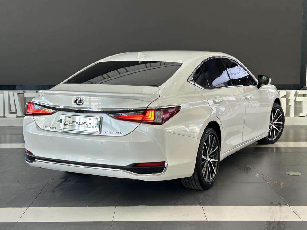 Lexus Lexus ES