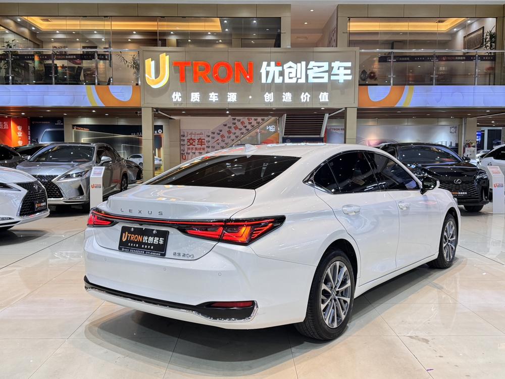 Lexus Lexus ES