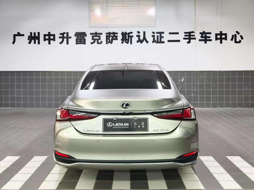 Lexus Lexus ES