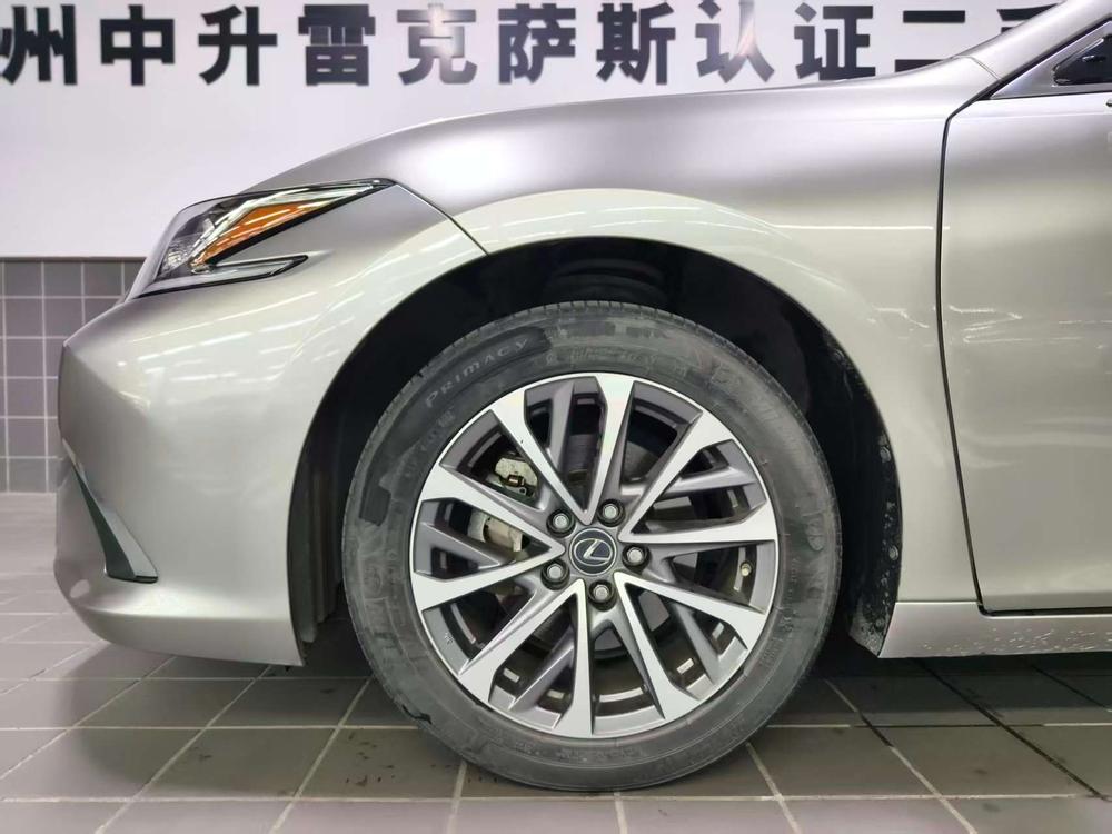 Lexus Lexus ES