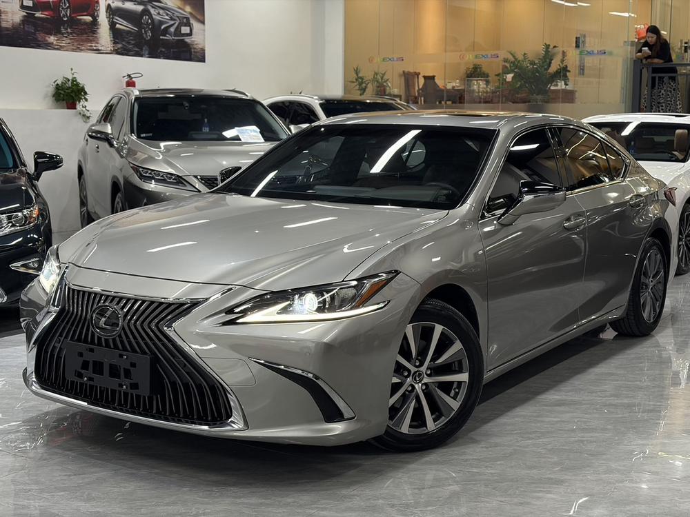Lexus Lexus ES
