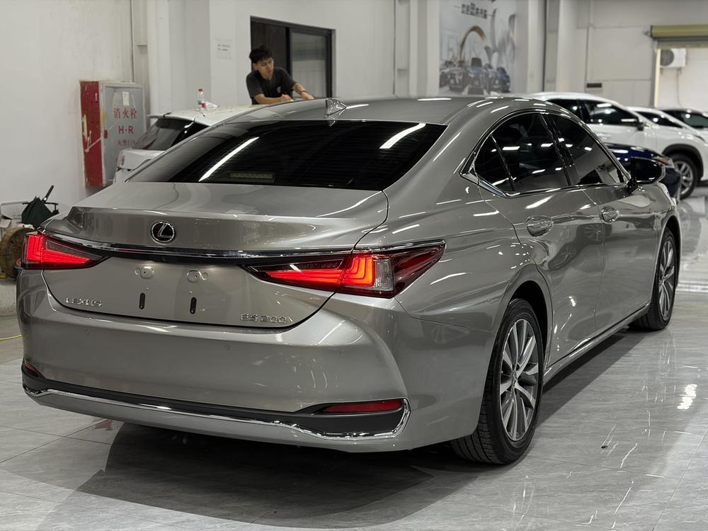 Lexus Lexus ES