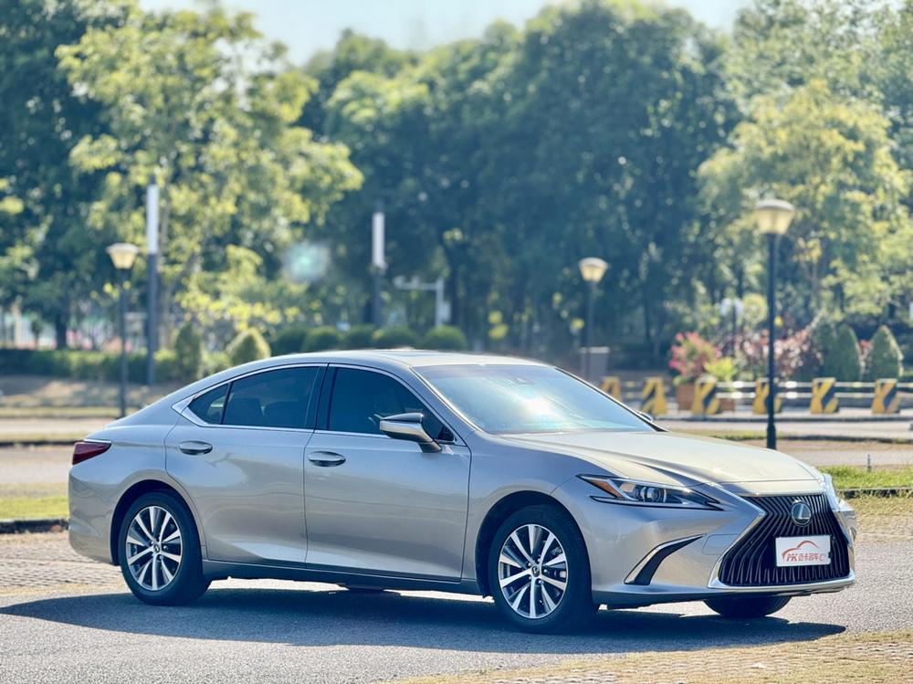 Lexus Lexus ES