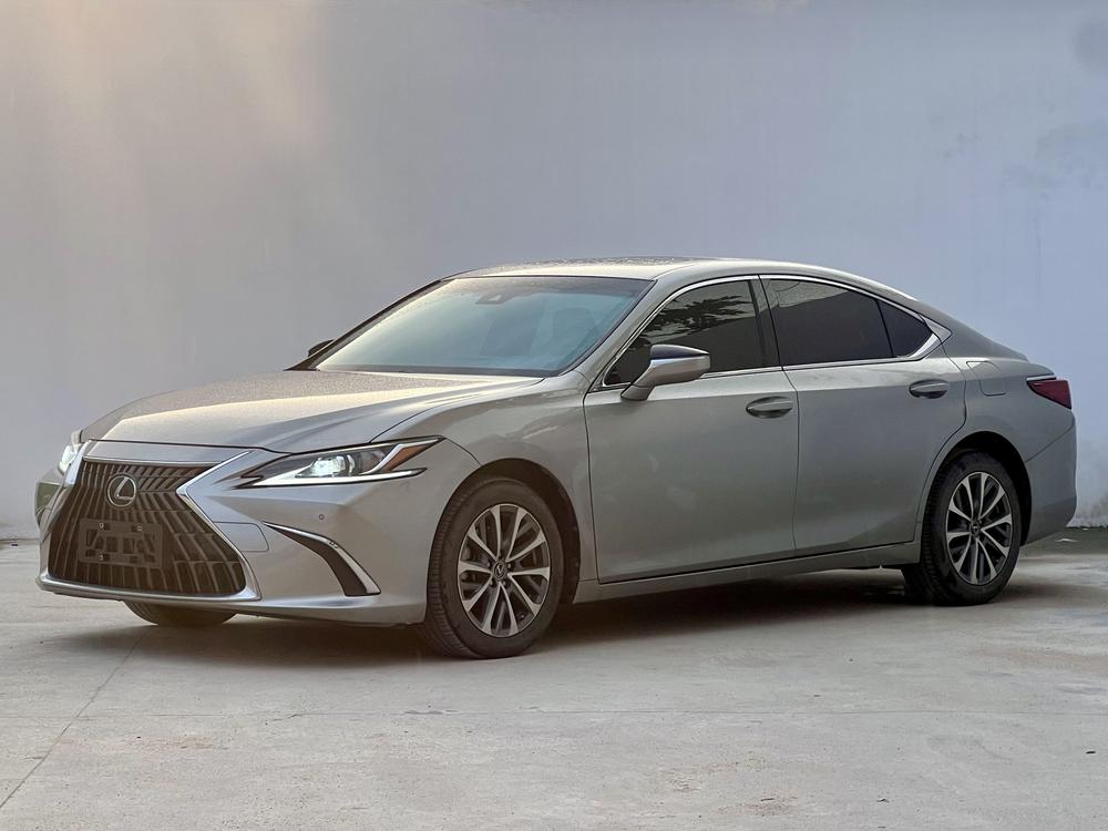 Lexus Lexus ES