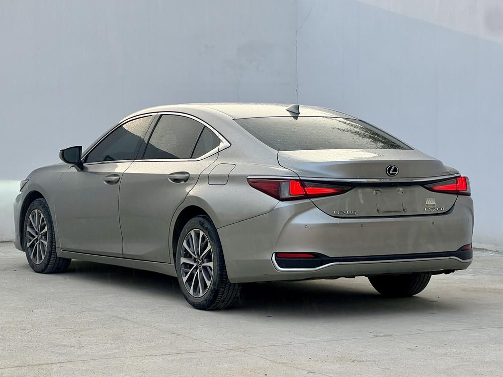 Lexus Lexus ES
