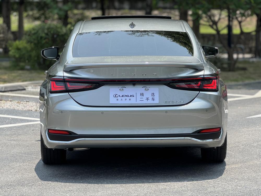 Lexus Lexus ES