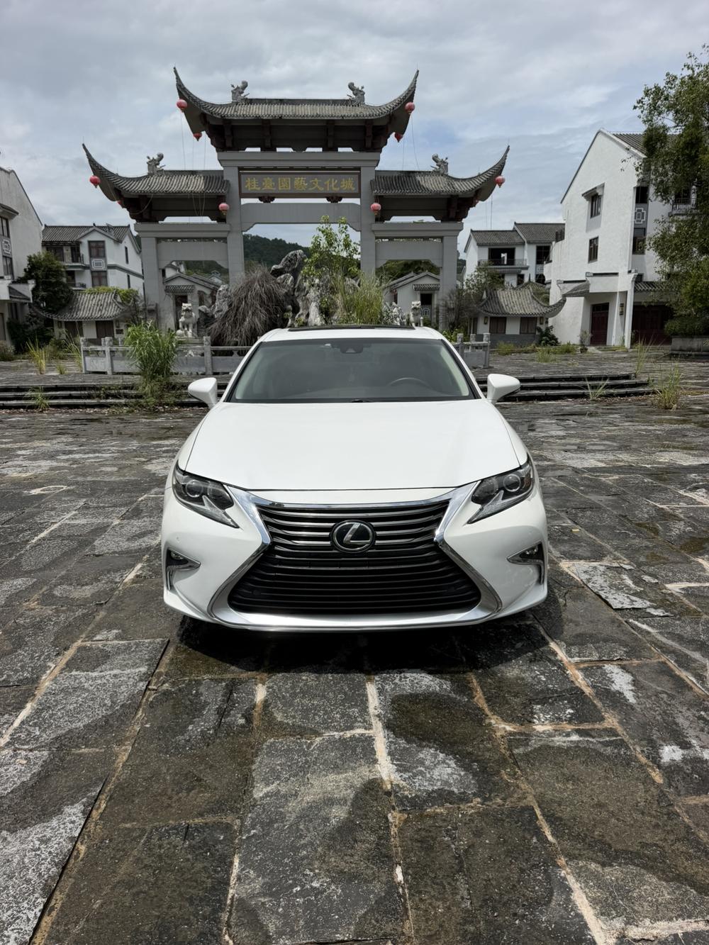 Lexus Lexus ES