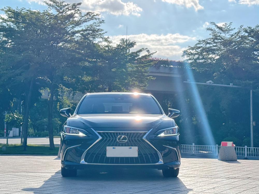 Lexus Lexus ES