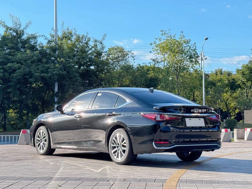 Lexus Lexus ES