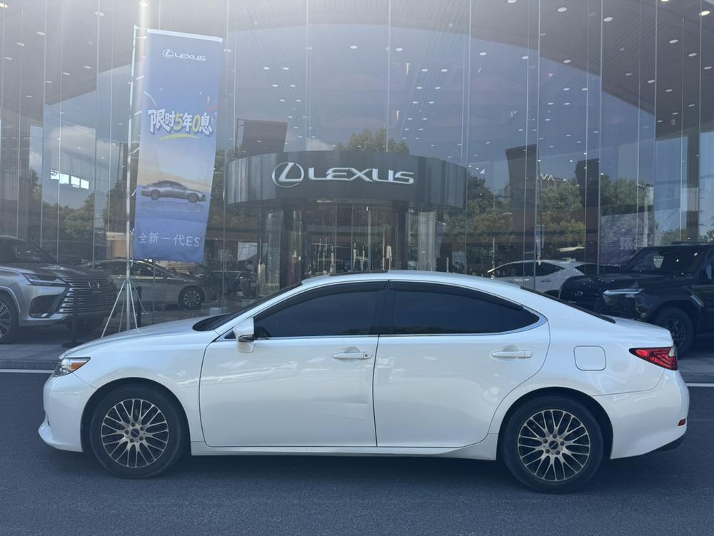Lexus Lexus ES