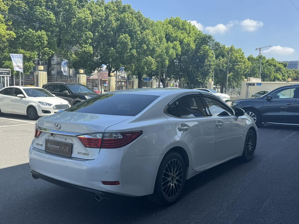 Lexus Lexus ES